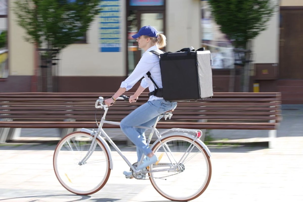 Hendi Pizza & Voedsel Bezorgrugtas Geïsoleerd - 41x41x(H)49cm - Afbeelding 4